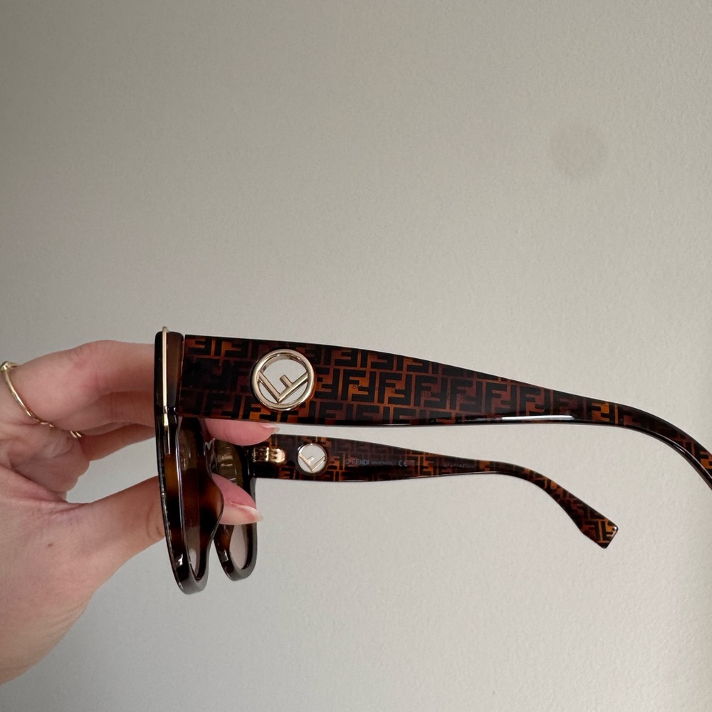Fendi Tortoiseshell Oversized Sunglasses